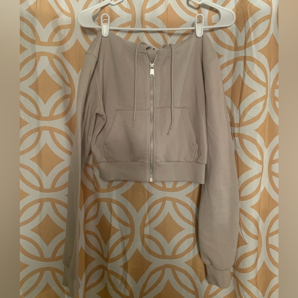 Cropped zip up sweatshirt size small
